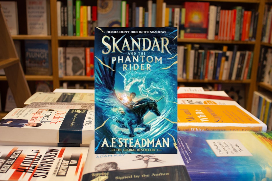 Skandar and the Phantom Rider: the spectacular sequel to Skandar and ...